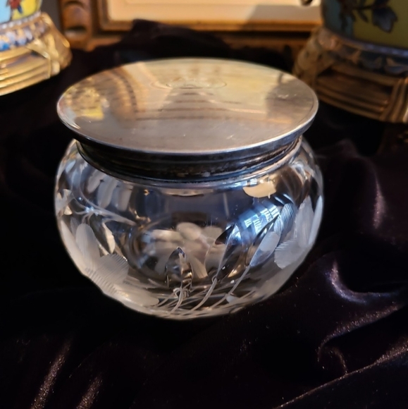 Art Nouveau Sterling Silver Dresser Jar - Picture 6 of 9